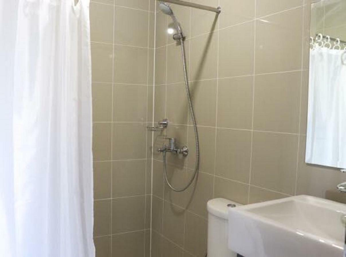 Cubao Manhattanheights Unit 7Ef Tower B, 1Br Манила Екстериор снимка